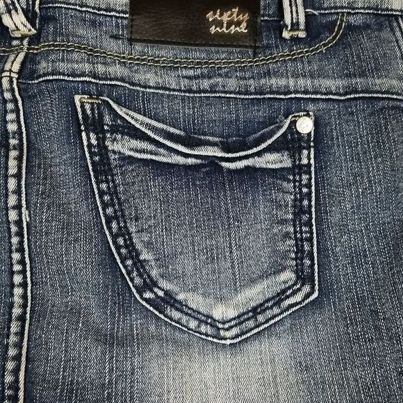 Sixty Nine Skirt Women's Size 28 Jean Mini Dark Wash Button Zipper Closure - Picture 6 of 10